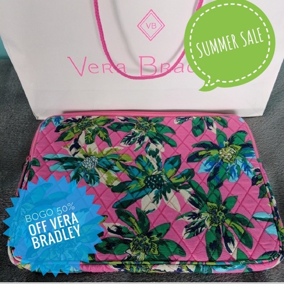 Vera Bradley Accessories - 💗Vera Bradley Laptop Case💗